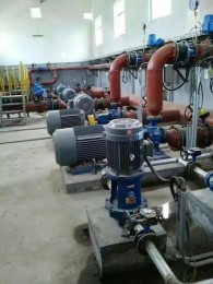 清(qing)水離心泵使(shi)用現場