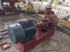 化工(gong)泵使用現(xian)場